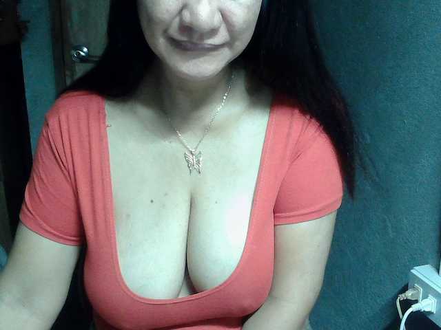 Prettyann46 live cam on BongaCams