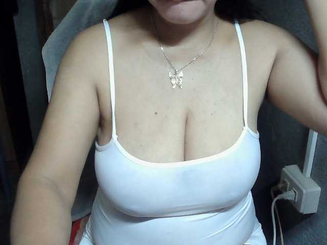 Prettyann46 live cam on BongaCams