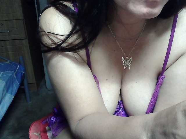 Prettyann46 live cam on BongaCams