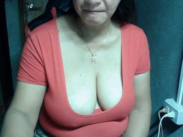 Prettyann46 live cam on BongaCams