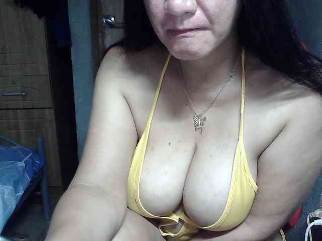 Prettyann46 webcam