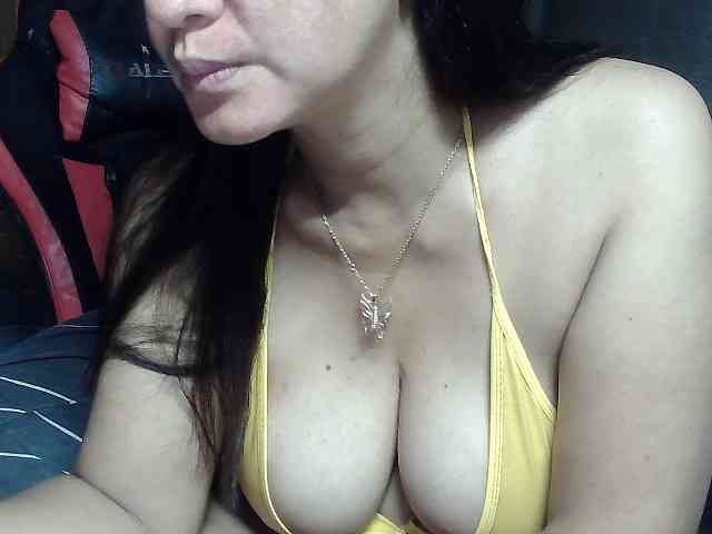 Prettyann46 webcam