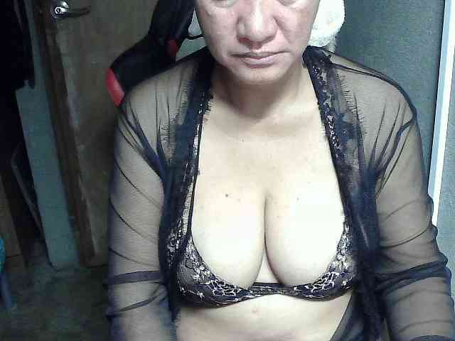 Prettyann46 webcam