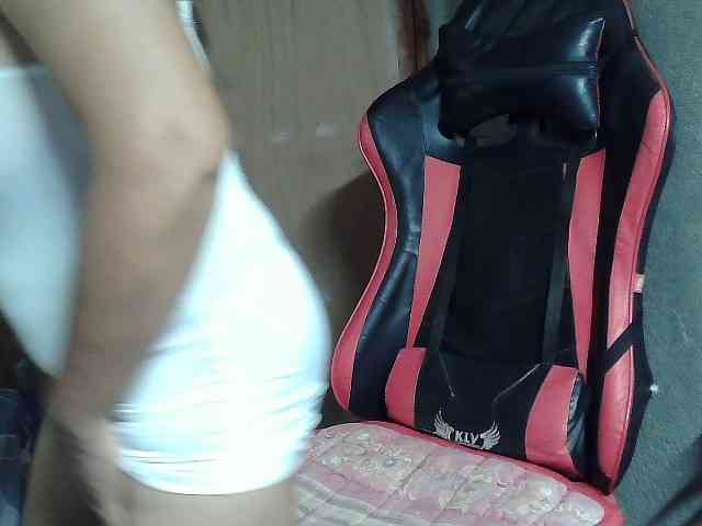 Prettyann46 webcam