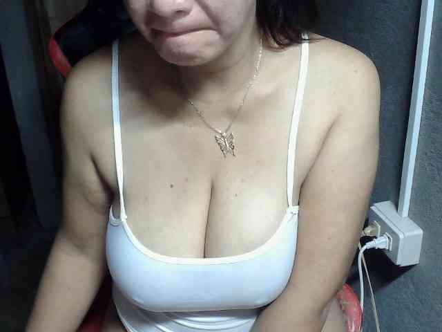 Prettyann46 webcam
