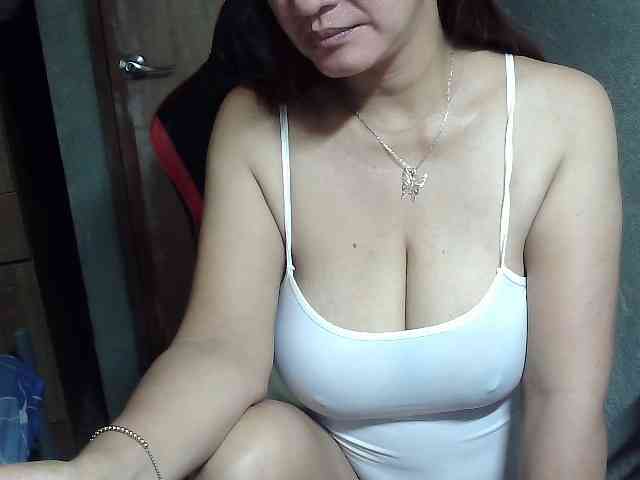 Prettyann46 webcam