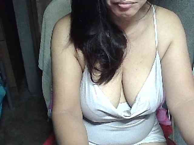 Prettyann46 webcam