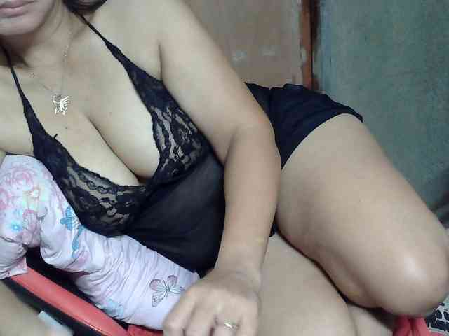 Prettyann46 webcam