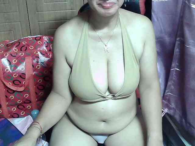 Prettyann46 webcam
