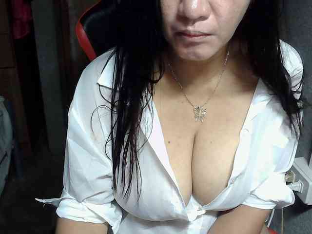 Prettyann46 webcam