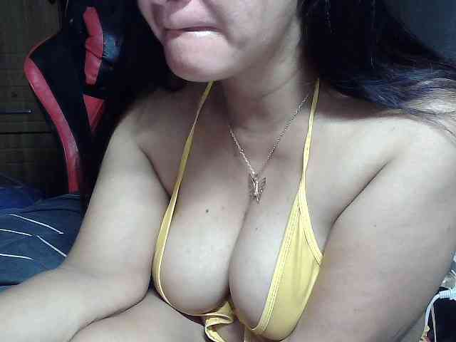 Prettyann46 webcam
