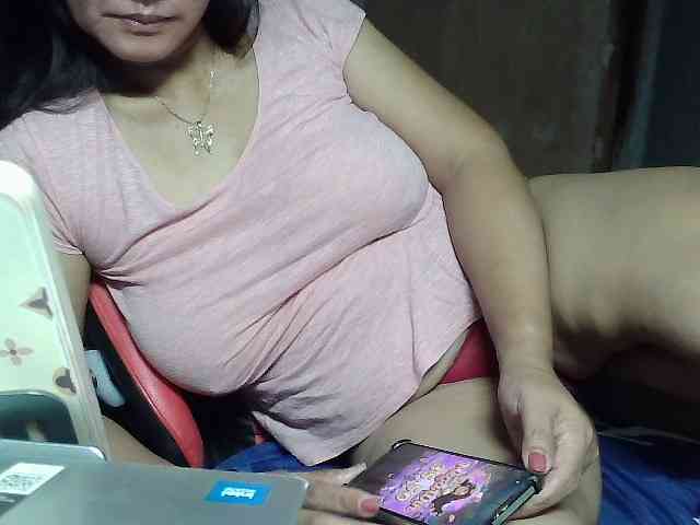 Prettyann46 webcam