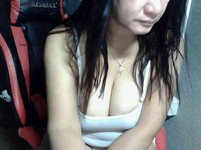 Prettyann46 webcam