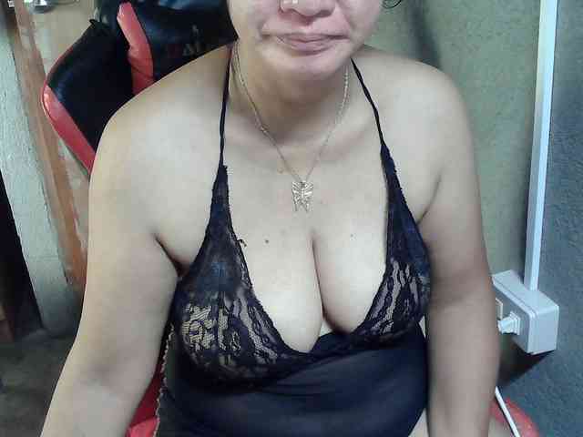 Prettyann46 webcam