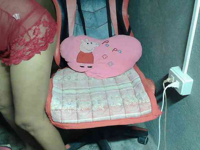Prettyann46 webcam