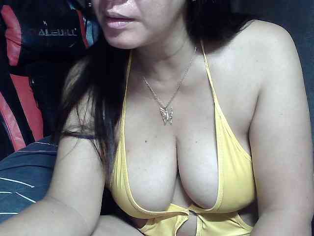 Prettyann46 webcam