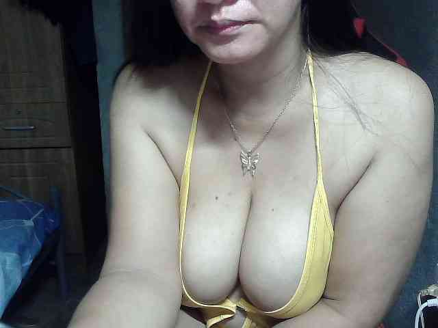 Prettyann46 webcam