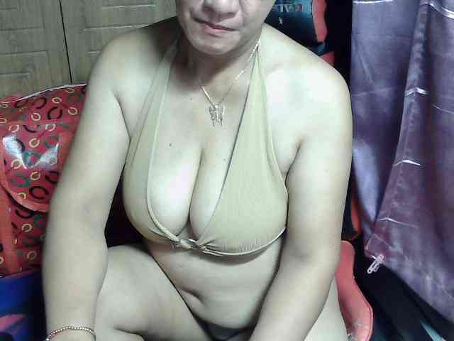 Prettyann46 webcam