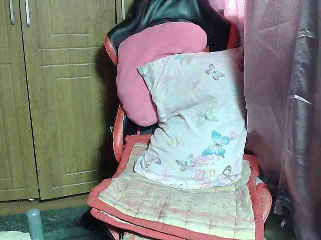 Prettyann46 webcam