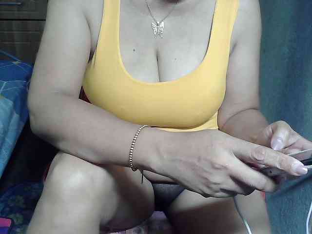 Prettyann46 webcam