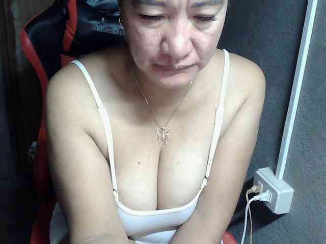 Prettyann46 webcam