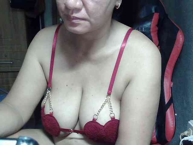 Prettyann46 webcam