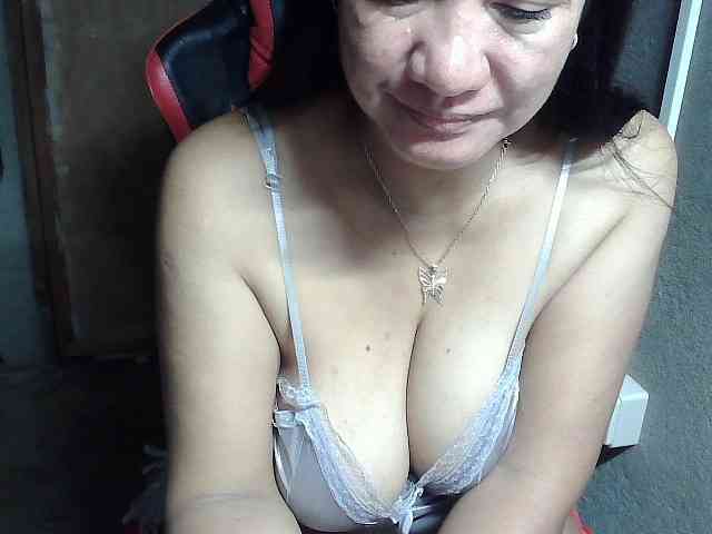 Prettyann46 webcam