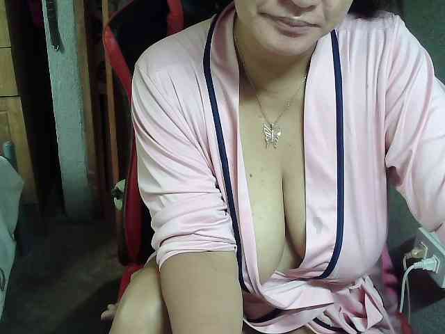 Prettyann46 webcam
