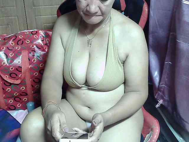 Prettyann46 webcam