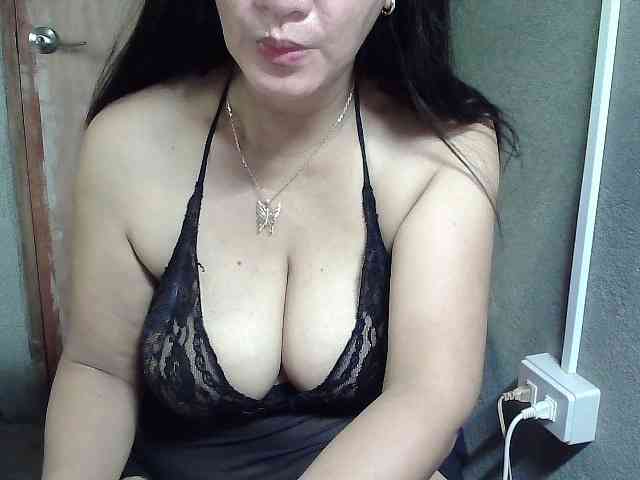 Prettyann46 webcam