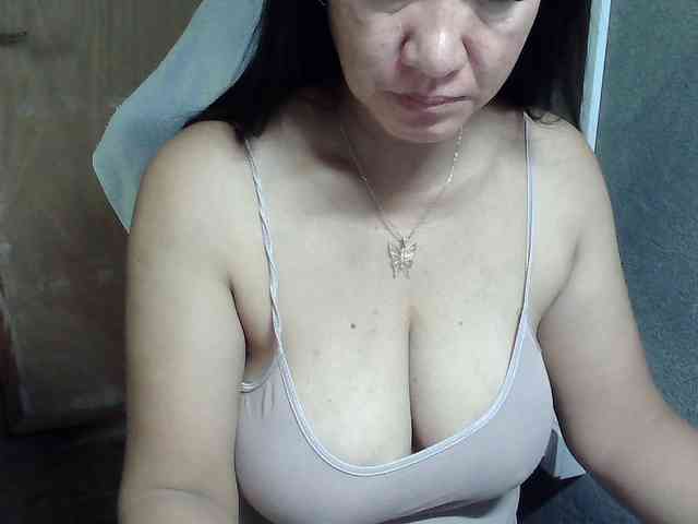 Prettyann46 webcam