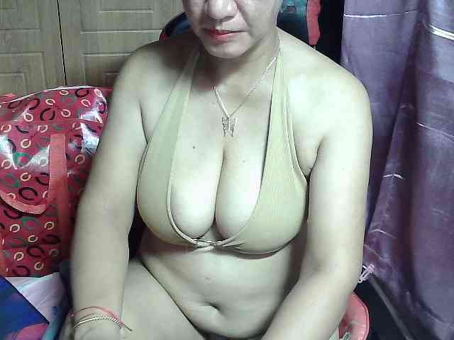 Prettyann46 webcam