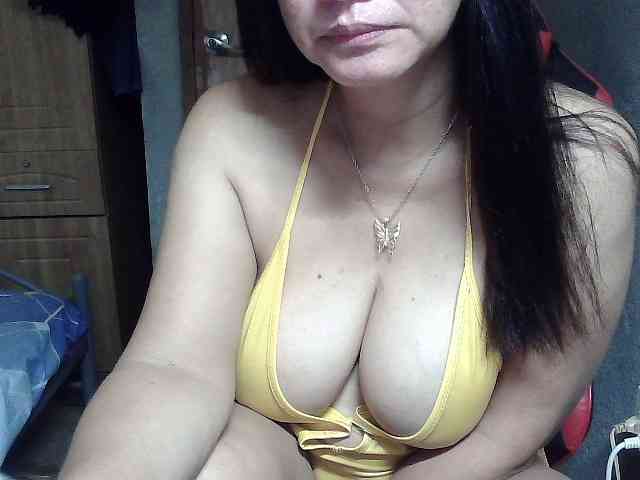 Prettyann46 webcam