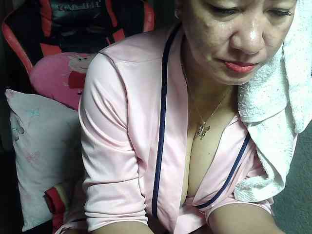 Prettyann46 webcam