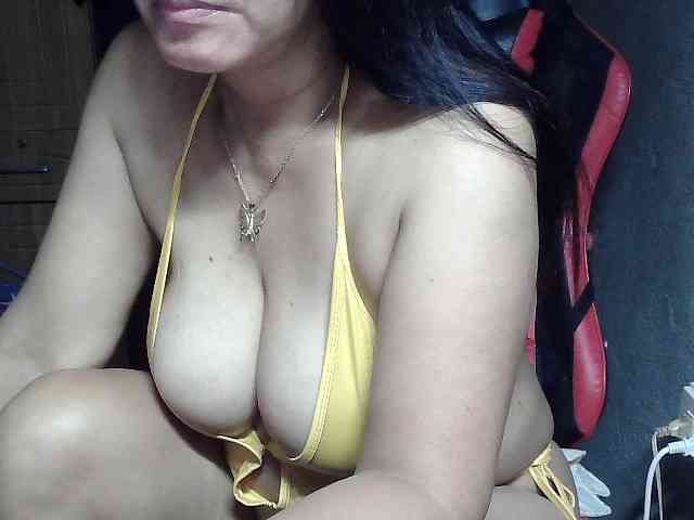 Prettyann46 webcam