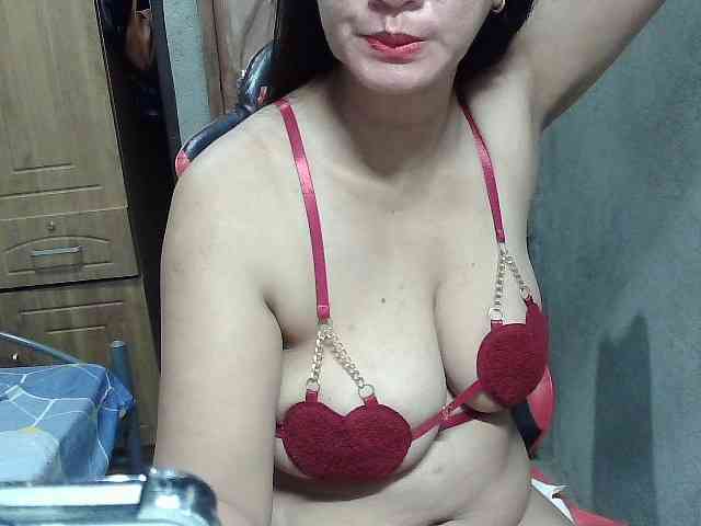 Prettyann46 webcam
