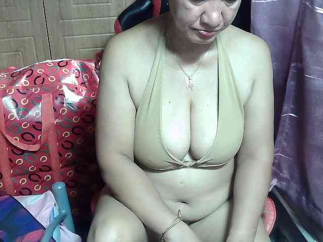 Prettyann46 webcam