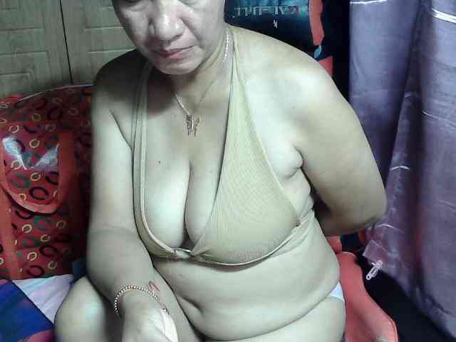 Prettyann46 webcam