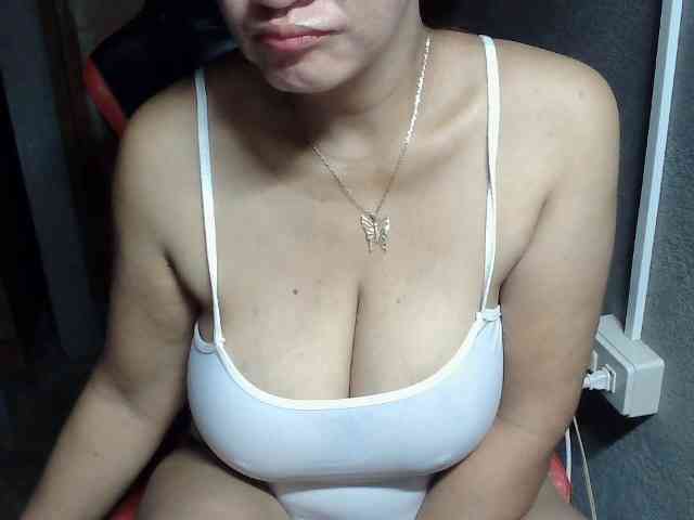 Prettyann46 webcam