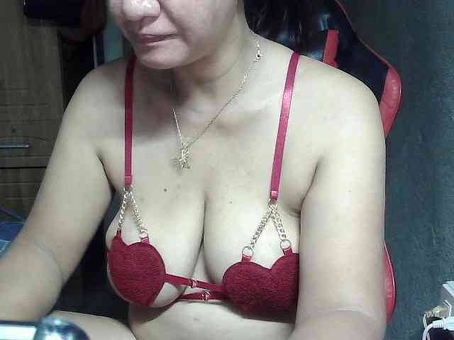 Prettyann46 webcam