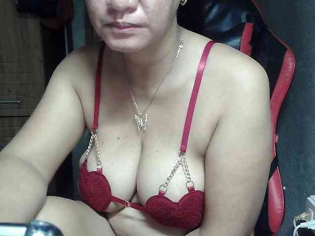 Prettyann46 webcam