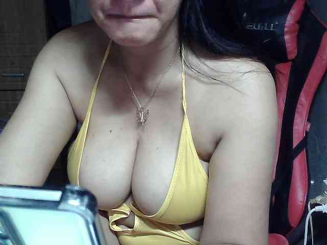 Prettyann46 webcam