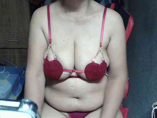 Prettyann46 webcam