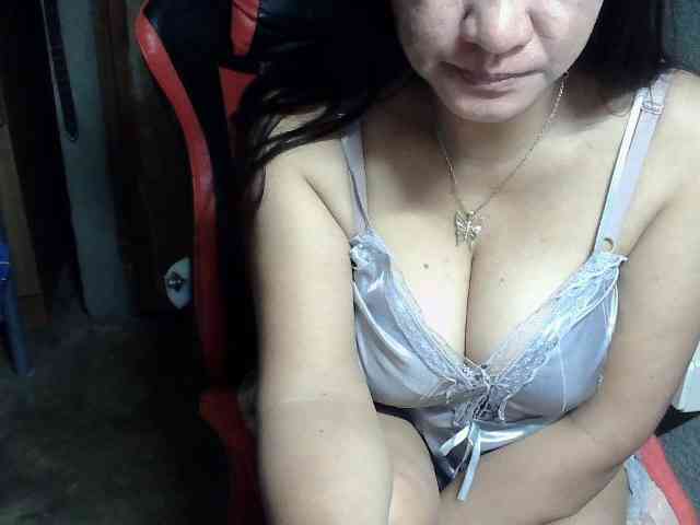 Prettyann46 webcam