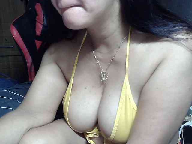 Prettyann46 webcam