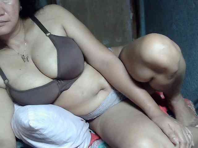 Prettyann46 webcam
