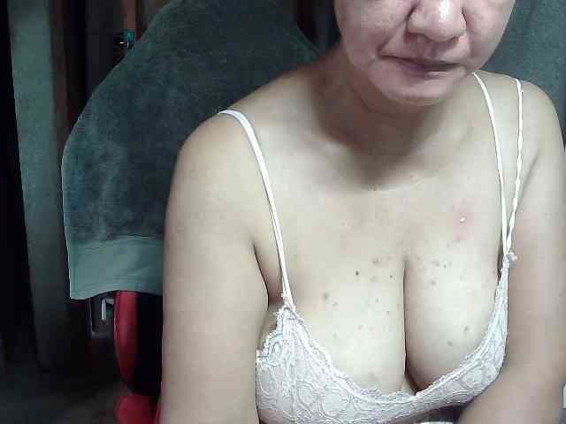 Prettyann46 webcam