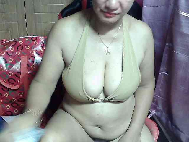 Prettyann46 webcam
