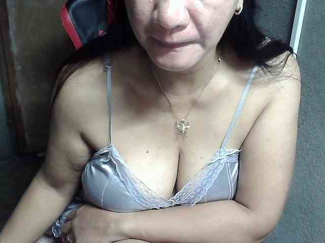 Prettyann46 webcam