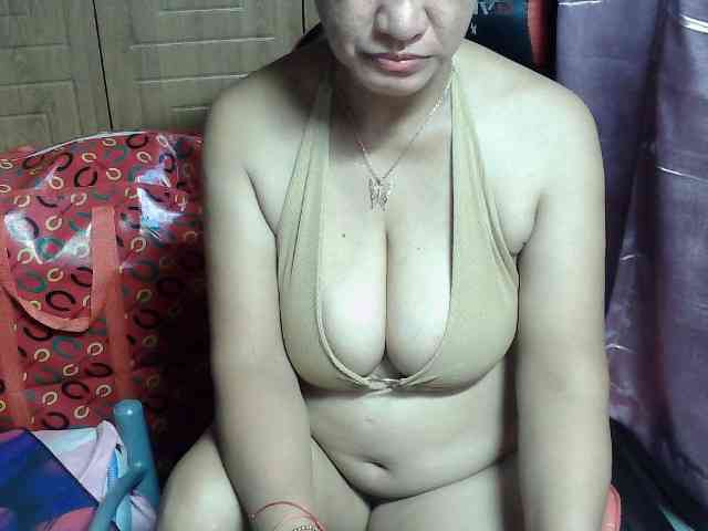Prettyann46 webcam
